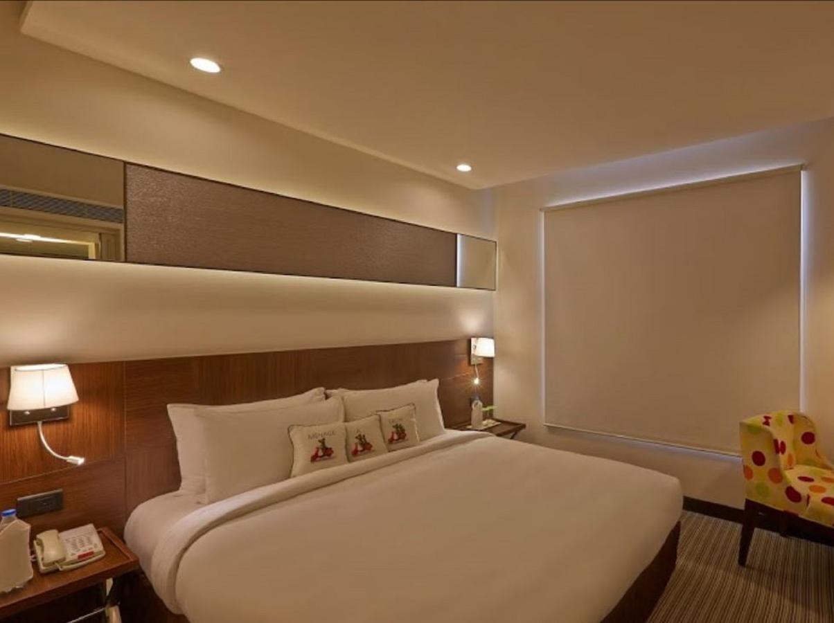 K10 Hotel Vadodara Kültér fotó