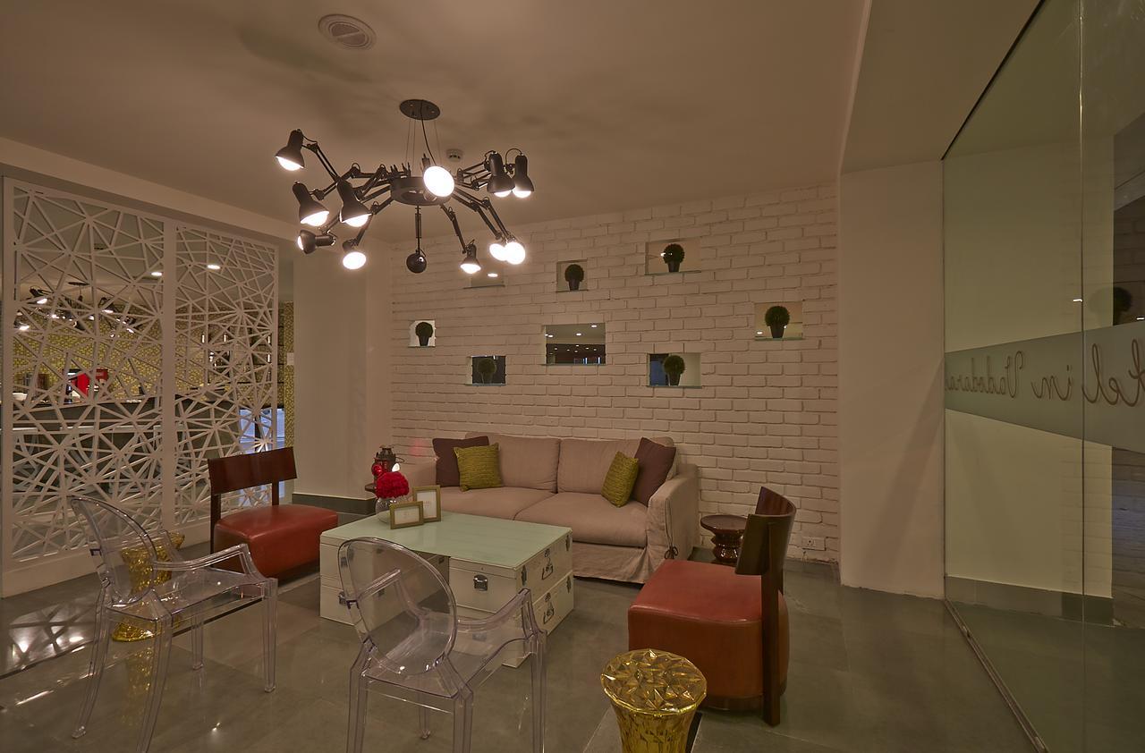 K10 Hotel Vadodara Kültér fotó
